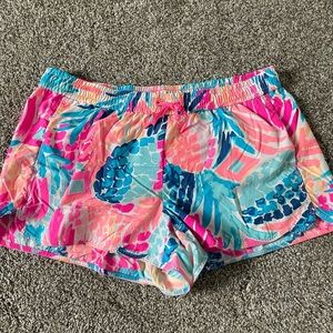Lily Pulitzer Athletic Shorts, Size L